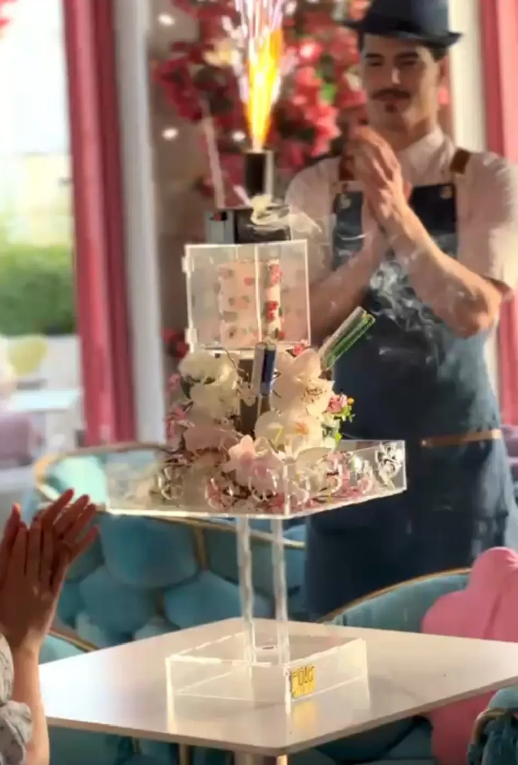 كيكة بيرثداي شرار حفلات