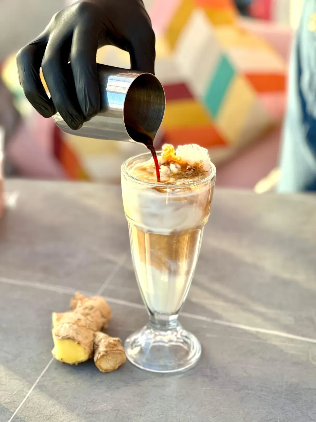 لاتيه زنجبيل بارد